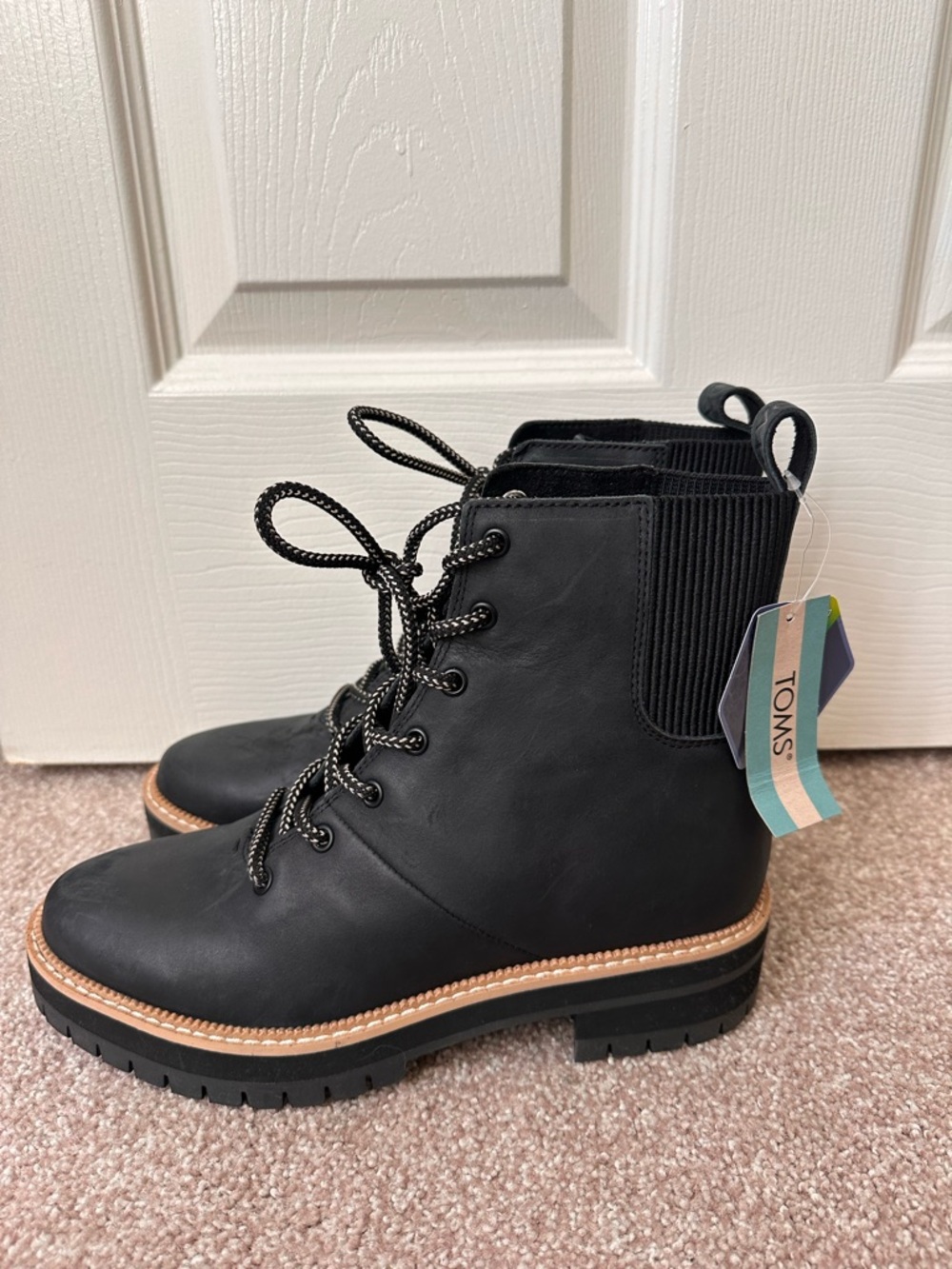 NWT Tom's Frankie Boots- Waterproof/Water-Resistant/Ortholite High-Rebound sole